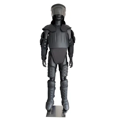 Varnostna zaščitna obleka, odporna na udarce